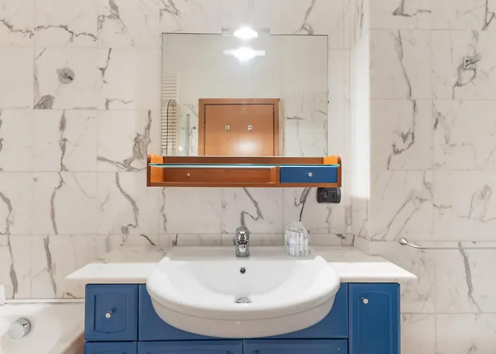 Apartment Gambara M1-hospital Pat - Cozy With Terrace