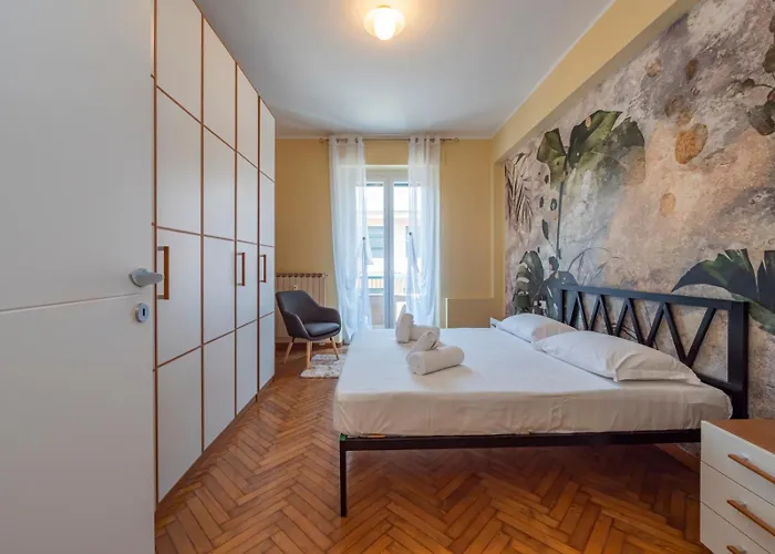 I-host - Lucania 12 Milano