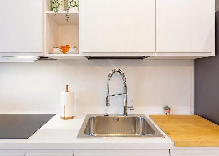 Youhosty - Sauro 5 Апартаменты Милан