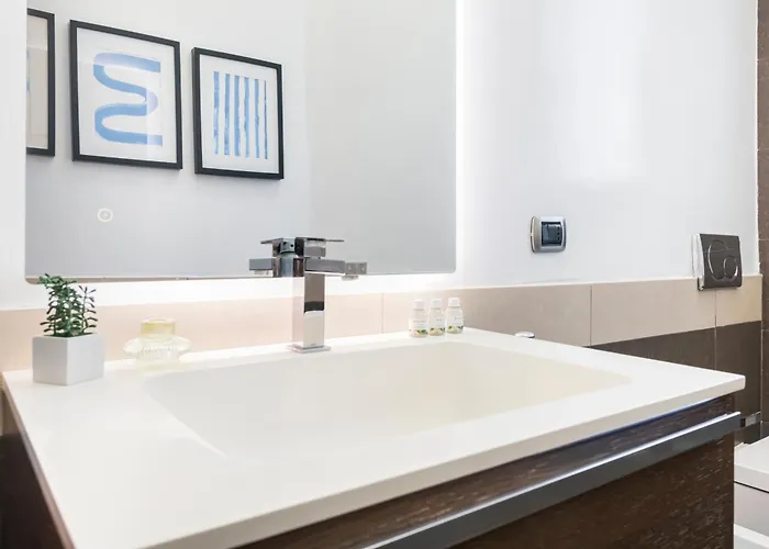 Easylife - - Blingy 2 - Bocconi 아파트