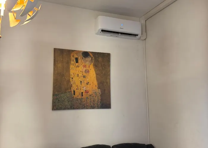 In Elegant Close To The Center * Милан