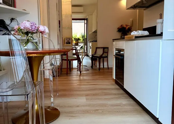 Casa Estia - Mico, Fiera Milano, Citylife, San Siro, Metro 2 Min - Refined Historic