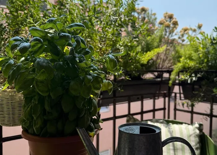 Casa Estia - Mico, Fiera Milano, Citylife, San Siro, Metro 2 Min - Refined Historic Апартаменты *