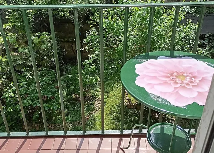 Flores Home, Boho Chic Style & Urban Comfort Navigli, Bocconi, Centro Apartmán *