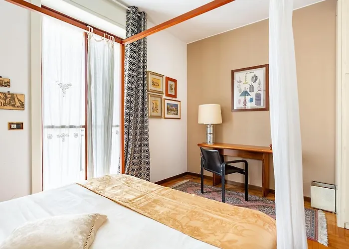 Lägenhet Elegante In Fino A 6 Persone