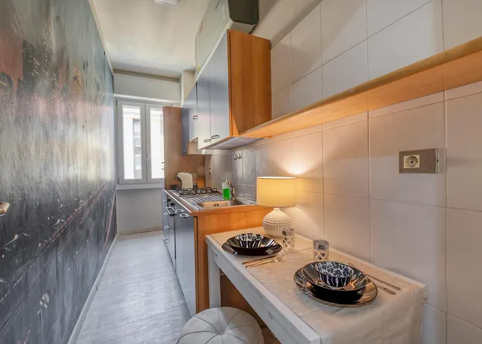 Bright And Modern 2 Double Bedrooms Bocconi Milano
