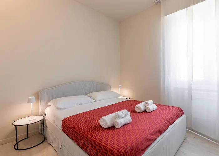 Bright And Modern 2 Double Bedrooms Bocconi * Milán