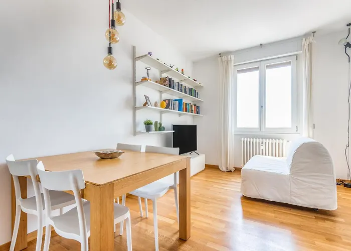 Farini - Lancetti 4 Pax Wi-fi Апартаменты Милан