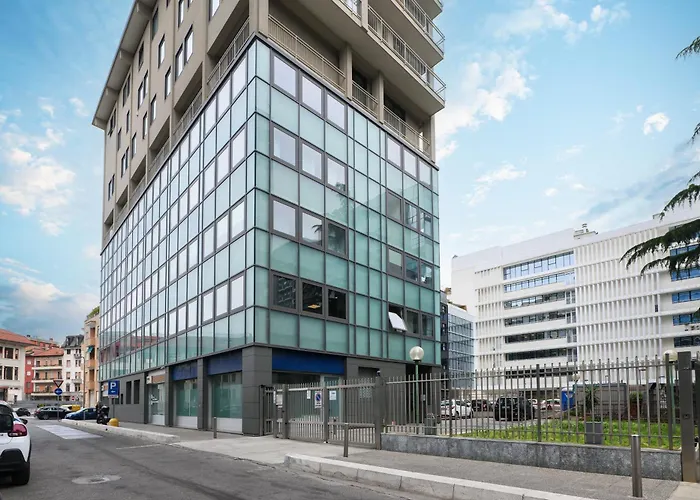 Elegante Bilocale Isola A - Mirable Pm * Milán