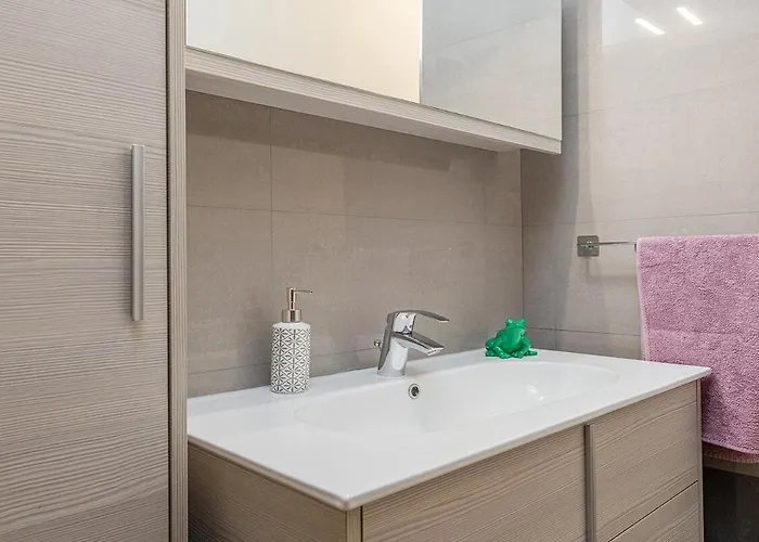 Quiet In Close To The Olimpic Village *