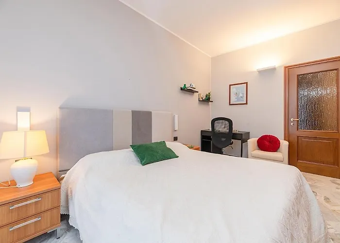 Quiet In Close To The Olimpic Village Milaan