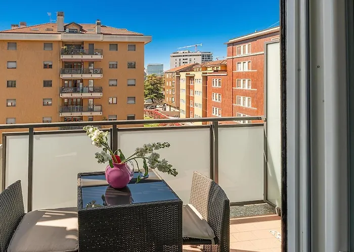 Quiet In Close To The Olimpic Village Appartement *