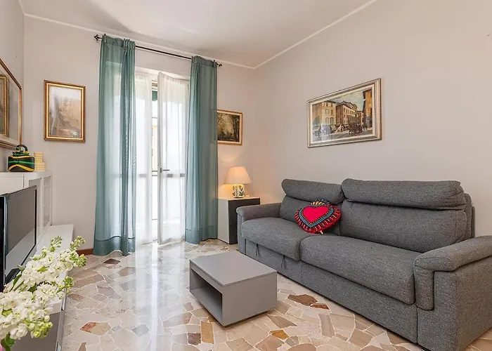 Quiet In Close To The Olimpic Village * Milaan