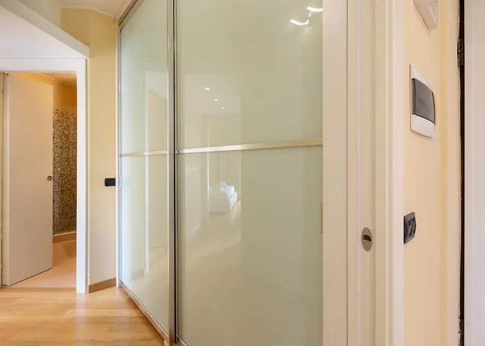 Spacious Two Bedrooms Solari Area - Mirable Pm *