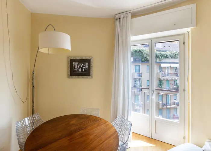 Spacious Two Bedrooms Solari Area - Mirable Pm