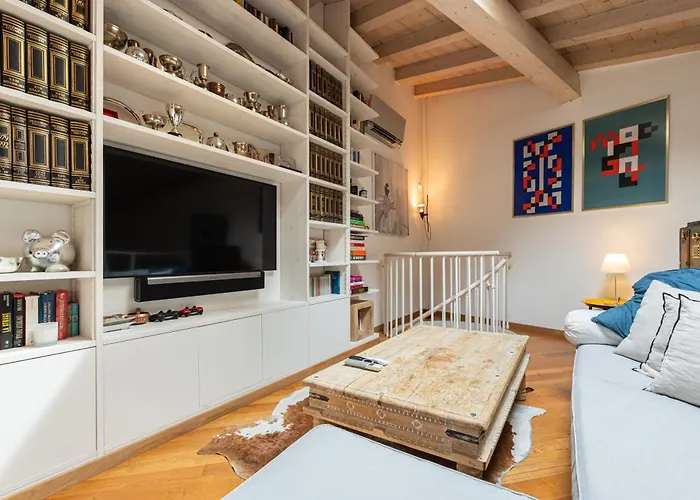 公寓 Spacious Loft Onebdroom Fiera Area - Mirable Pm *