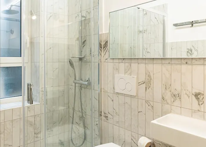 Spacious One Bedroom Moscova - Mirable Pm