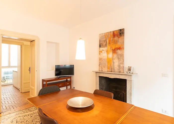 Spacious One Bedroom Moscova - Mirable Pm アパート