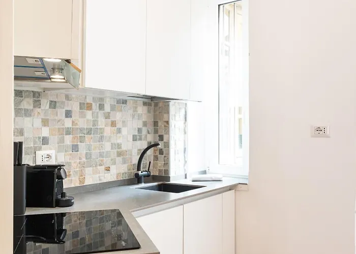 Spacious One Bedroom Moscova - Mirable Pm * ミラノ