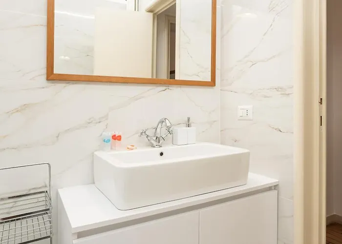Spacious One Bedroom Moscova - Mirable Pm Appartement Milaan