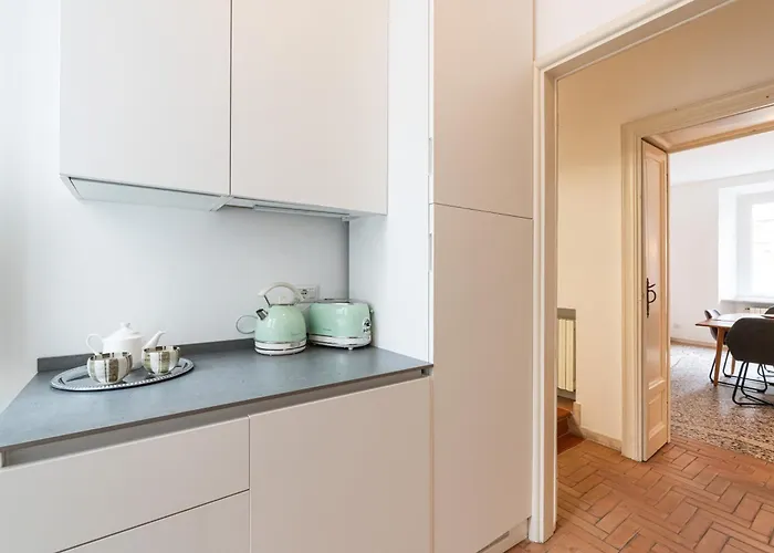 Spacious One Bedroom Moscova - Mirable Pm * ミラノ