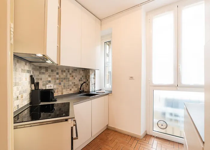 Spacious One Bedroom Moscova - Mirable Pm アパート ミラノ