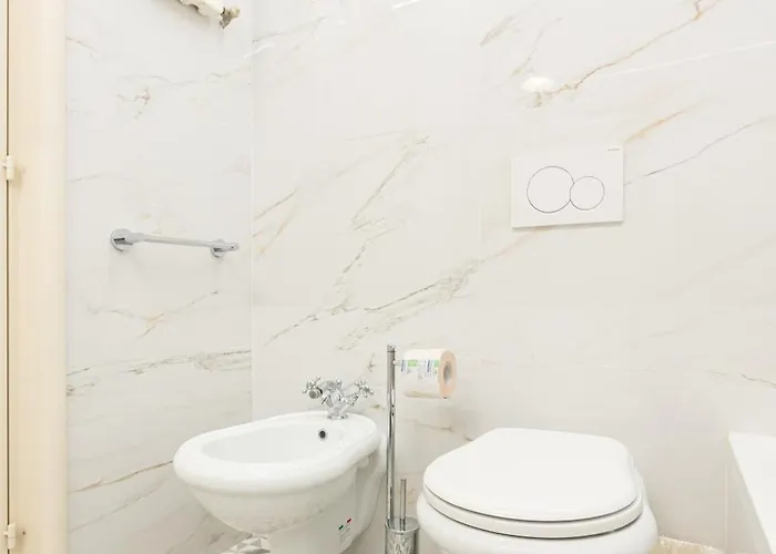 Spacious One Bedroom Moscova - Mirable Pm Appartement *