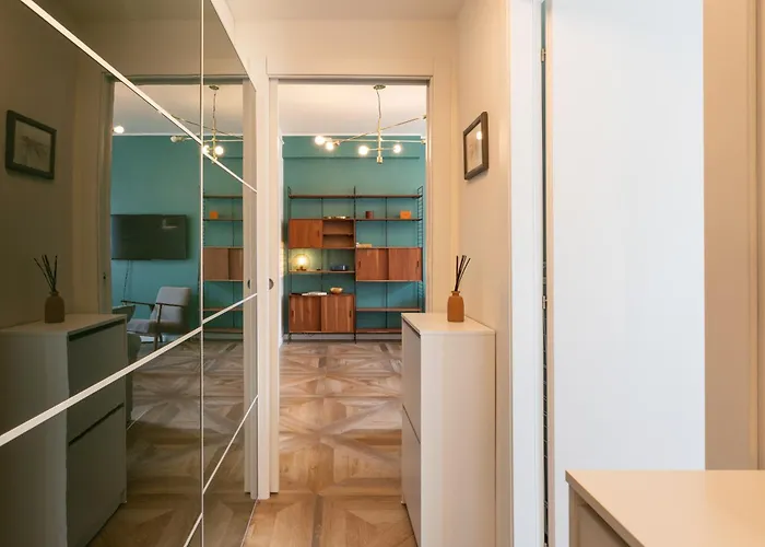 Bright One Bedroom Porta Venezia - Mirable Pm Apartment