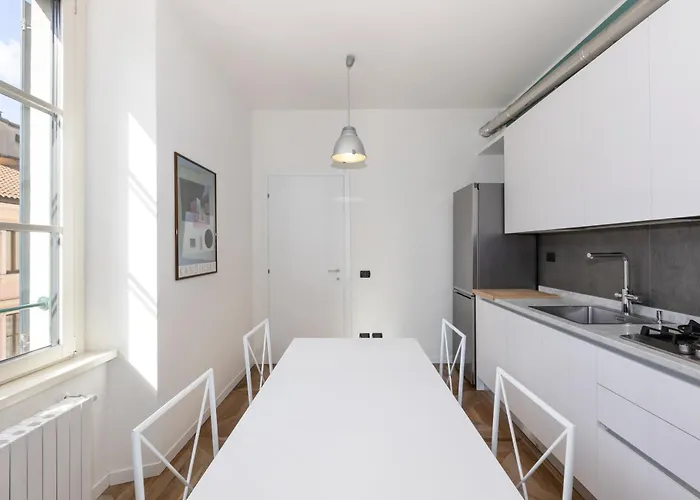 Apartment Bright One Bedroom Porta Venezia - Mirable Pm *