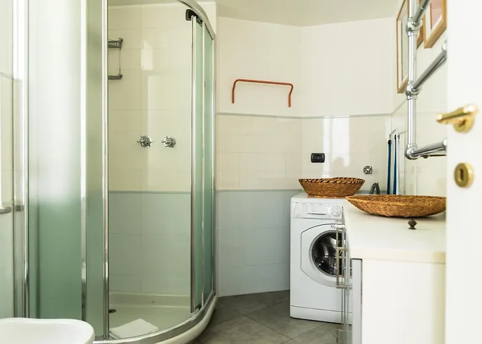 Youhosty - Charm Via Torino * Μιλάνο