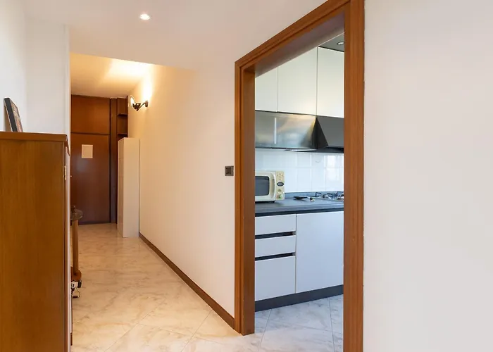 דירה Two Bedrooms מילאנו