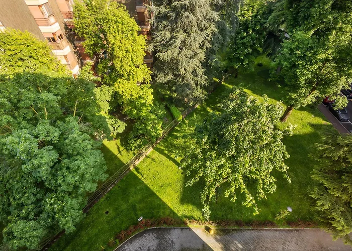 아파트 Two Bedrooms *