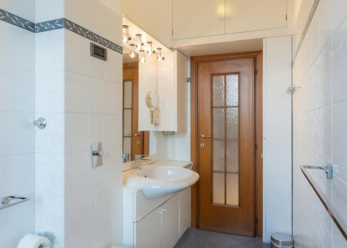 Two Bedrooms * Milano