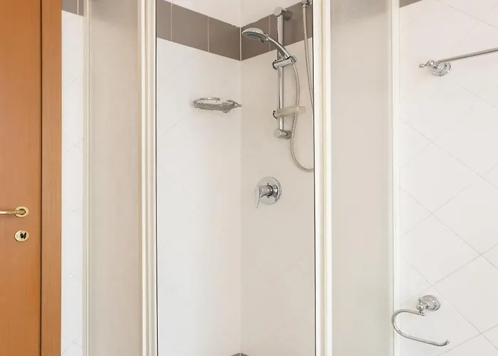 Cozy One Bedroom Via Volta - Mirable Pm Milán