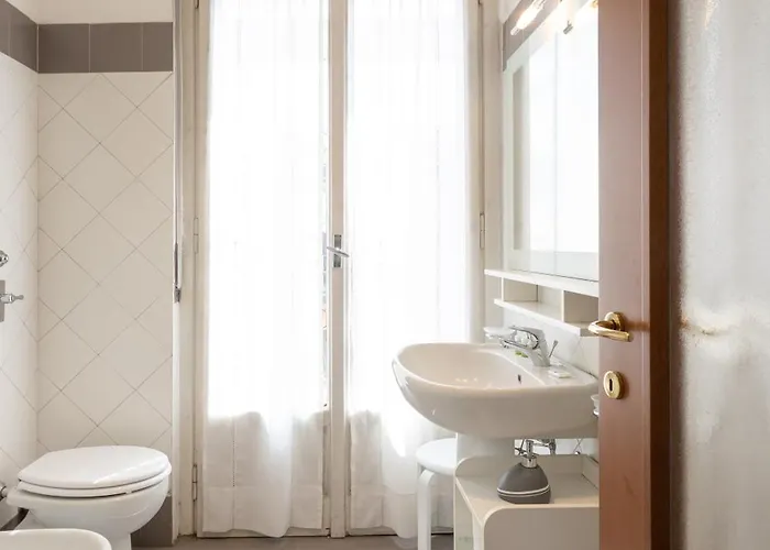 דירה Cozy One Bedroom Via Volta - Mirable Pm