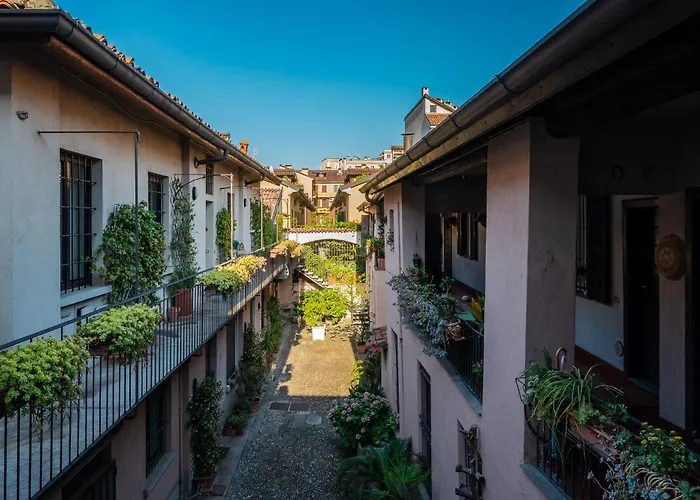 The Brick Nest - Navigli View Апартаменты *