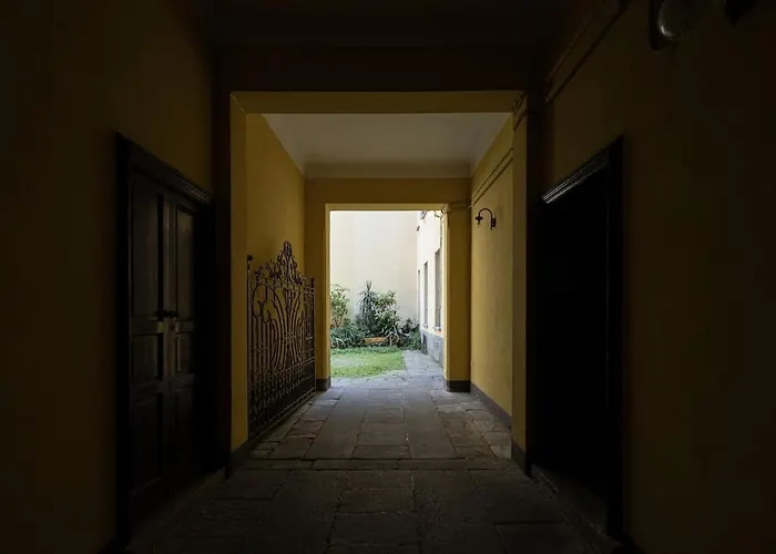 Apartment Elegant Naviglio Cool Area Large 5 Pax With Elevator