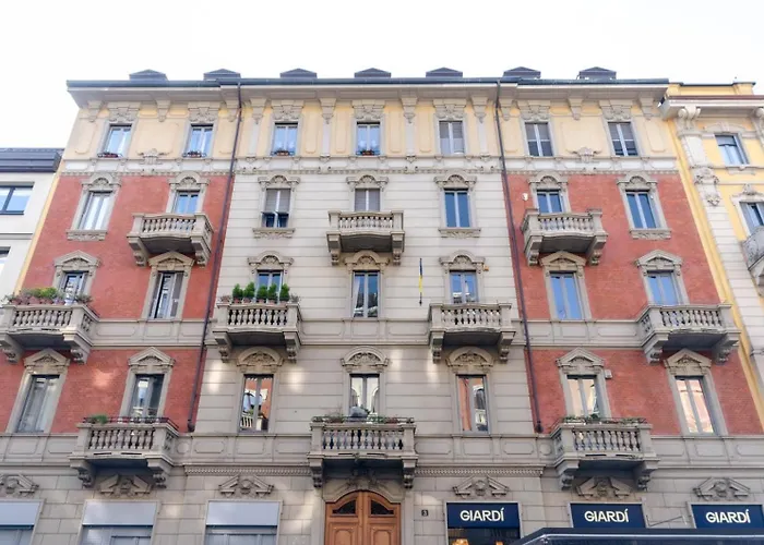 Napo Flat Apartment Milan
