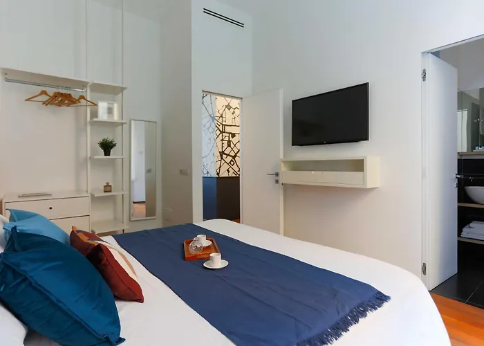 Апартаменты The Rent - Near Porta Romana *