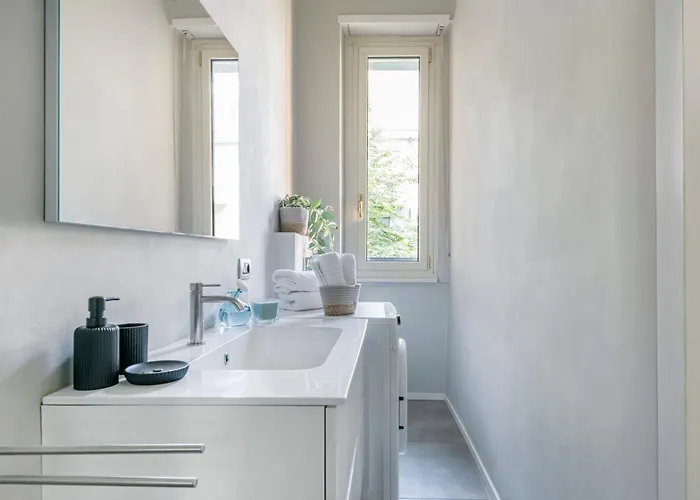 Easylife - - Mentana 8 S - Duomo *