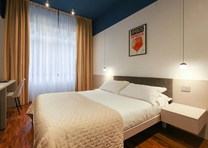 Cvm 19 Hotel *