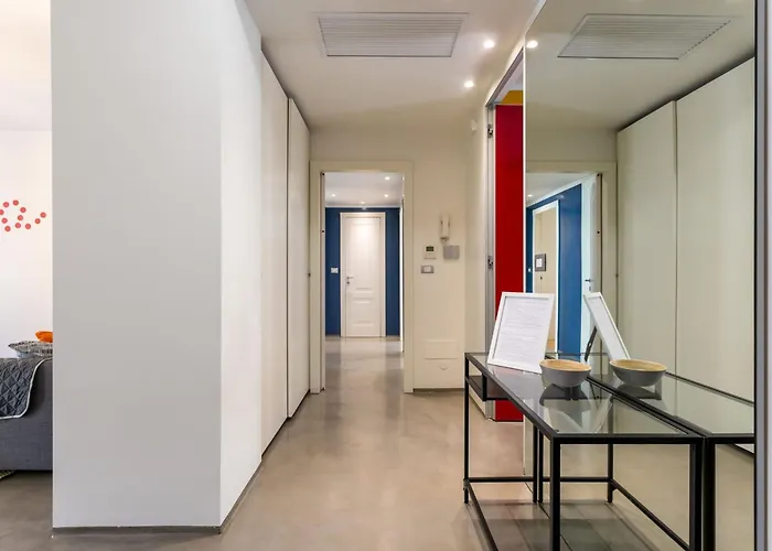 Borgese By Halldis * Mediolan