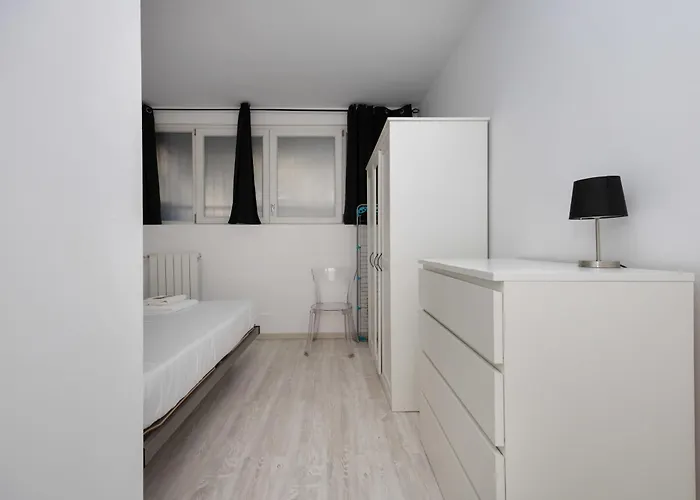 Spacious 70 Mq Self Check-in ,free Parking, San Siro * Milano