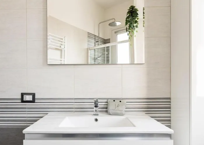 Apartmán Luxury In Prada District Near Mm Brenta & Center - Ideal For Business Profiles Milán