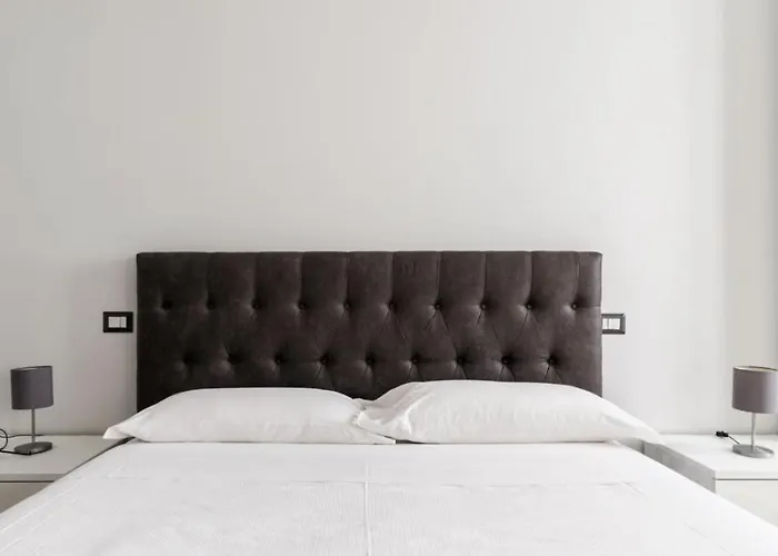 Luxury In Prada District Near Mm Brenta & Center - Ideal For Business Profiles Daire