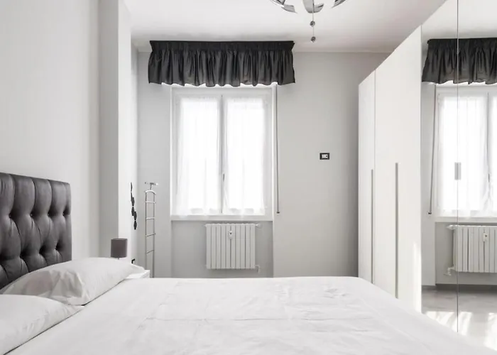Luxury In Prada District Near Mm Brenta & Center - Ideal For Business Profiles * Milano