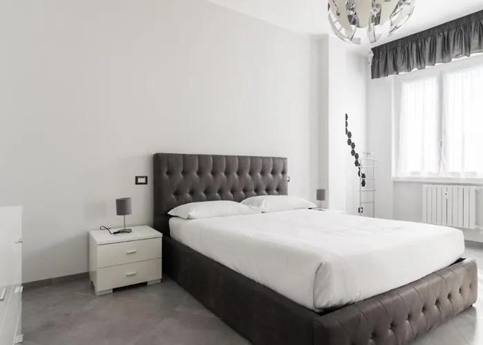 Apartmán Luxury In Prada District Near Mm Brenta & Center - Ideal For Business Profiles