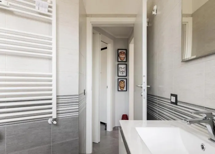 Luxury In Prada District Near Mm Brenta & Center - Ideal For Business Profiles Apartmán Milán