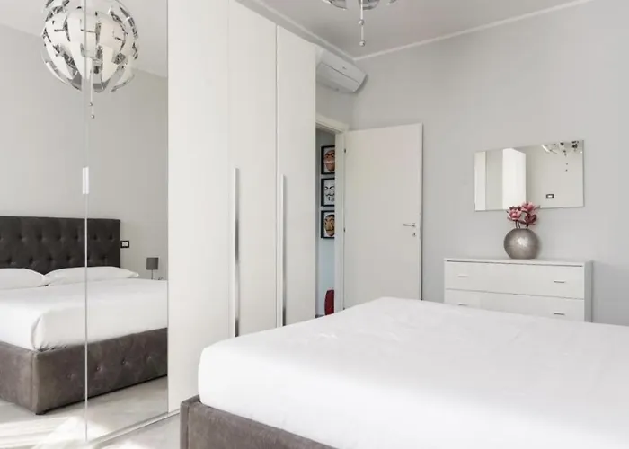 Luxury In Prada District Near Mm Brenta & Center - Ideal For Business Profiles * Milano