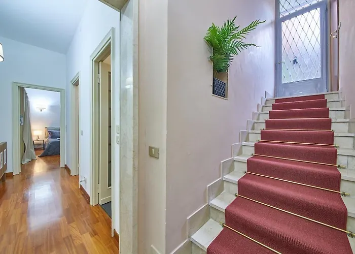 Eleganza E Design In Pieno Centro, 10min Dal Duomo Apartment Milan